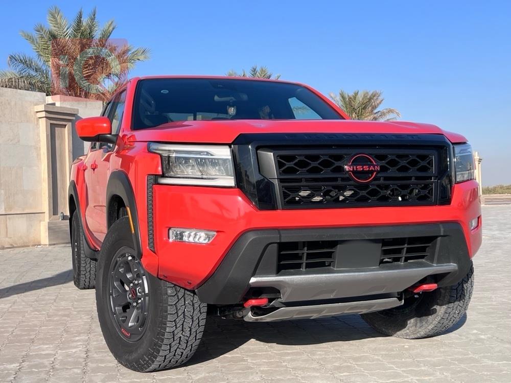 نيسان فرونتر